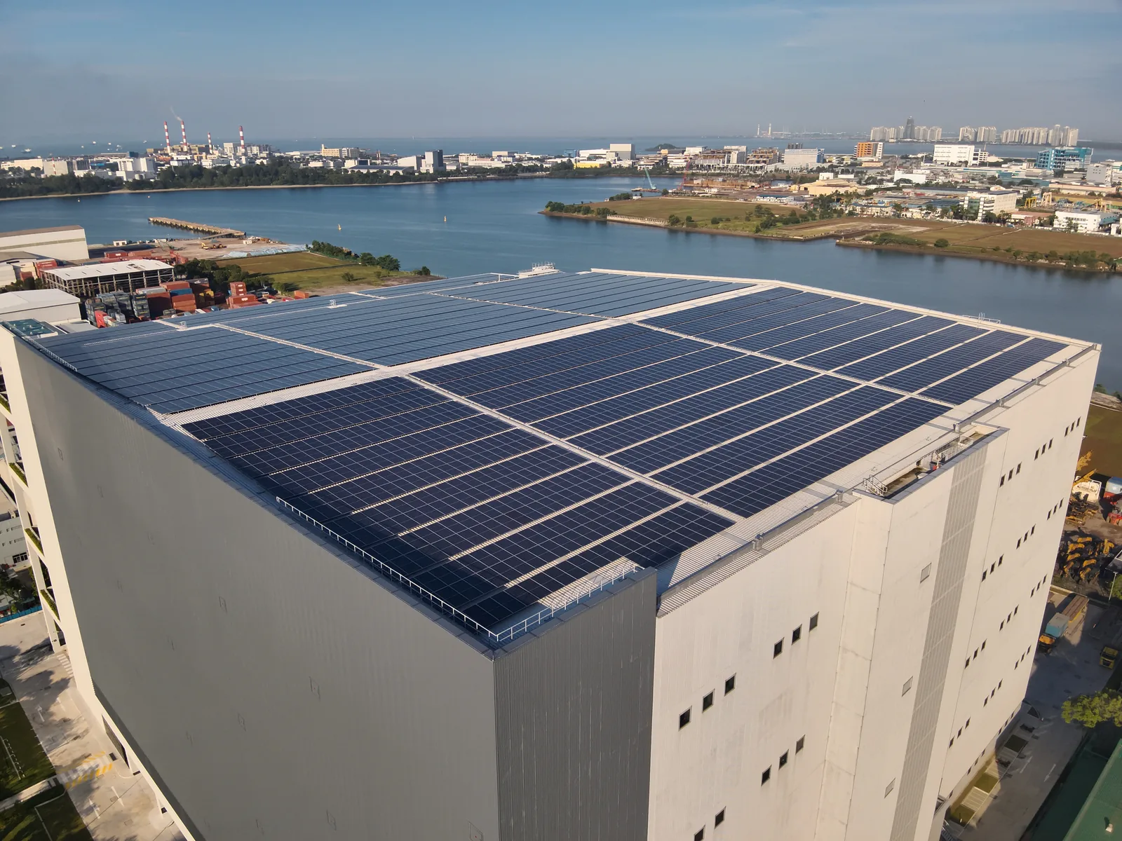 Warehouse rooftop array